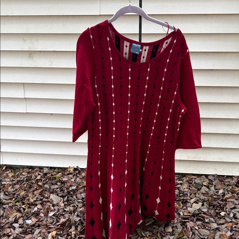 Gabby Skye Red and Black Midi Dress